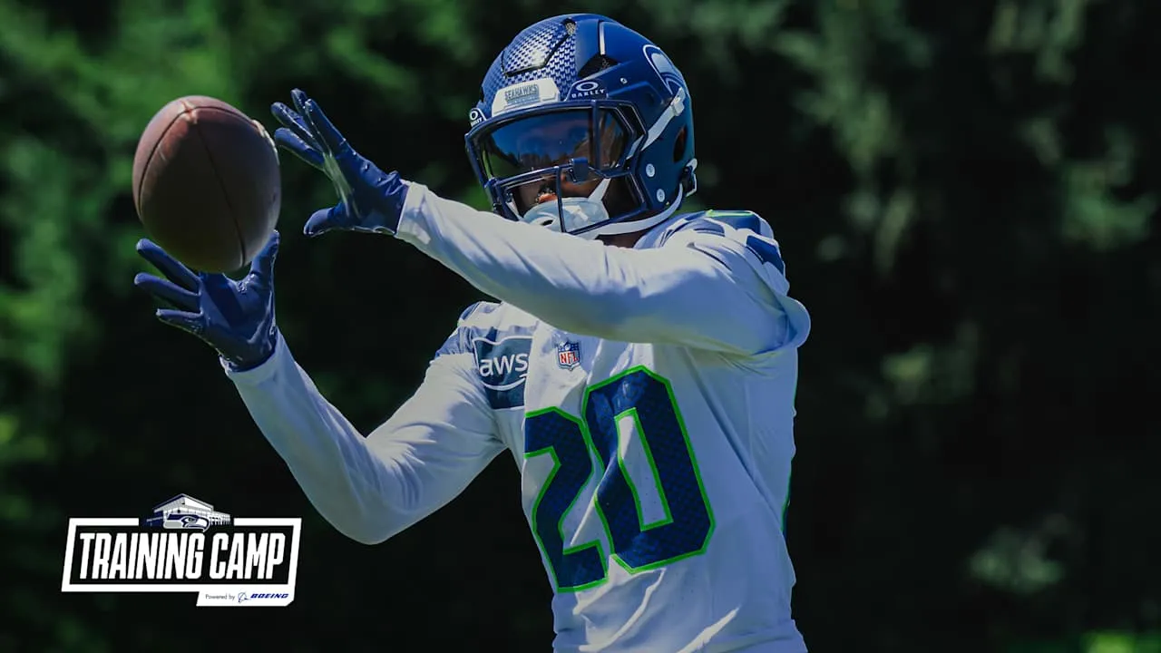 "Roh Agung" & Observasi Lain dari Hari ke-3 Kamp Pelatihan Seahawks